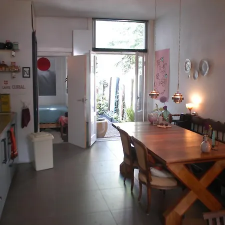 Nice Design House アムステルダム